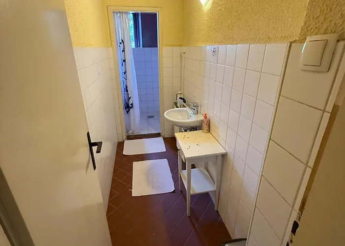 Hisa 1907 בית כפרי בלד